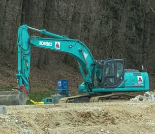 コベルコ建機／SK135SR…3台