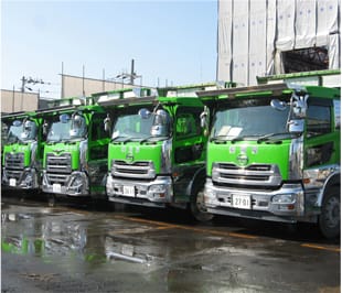 10tダンプ…8台